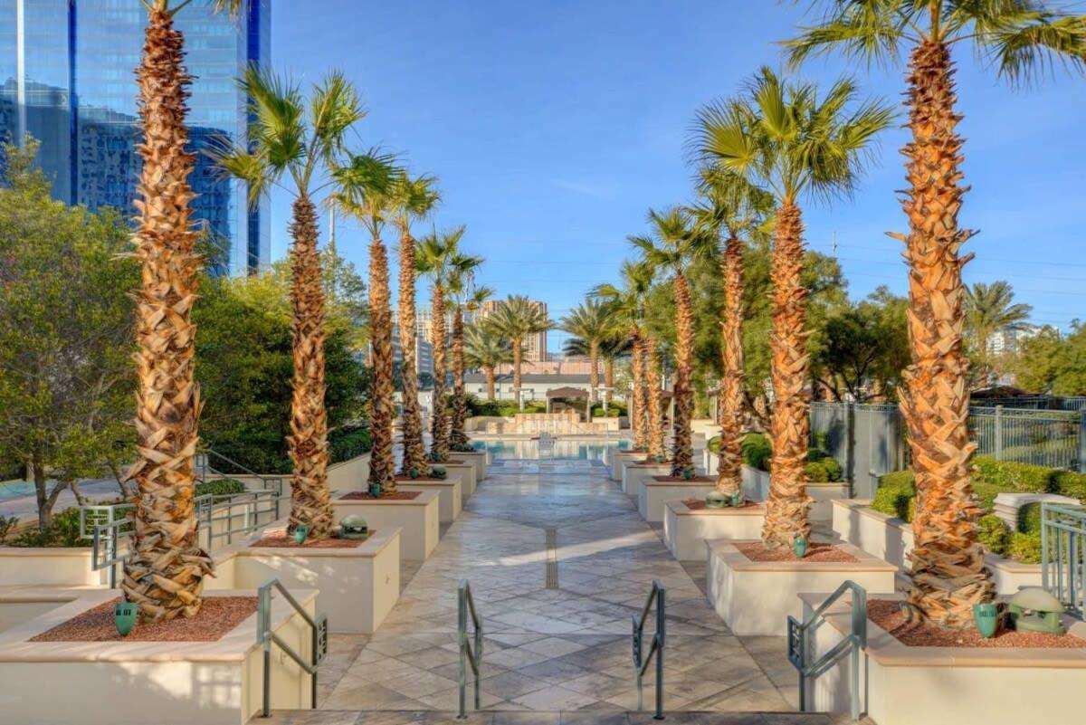 Mgm Signature-08-803 F1 Track & Strip View Studio Las Vegas Exterior foto